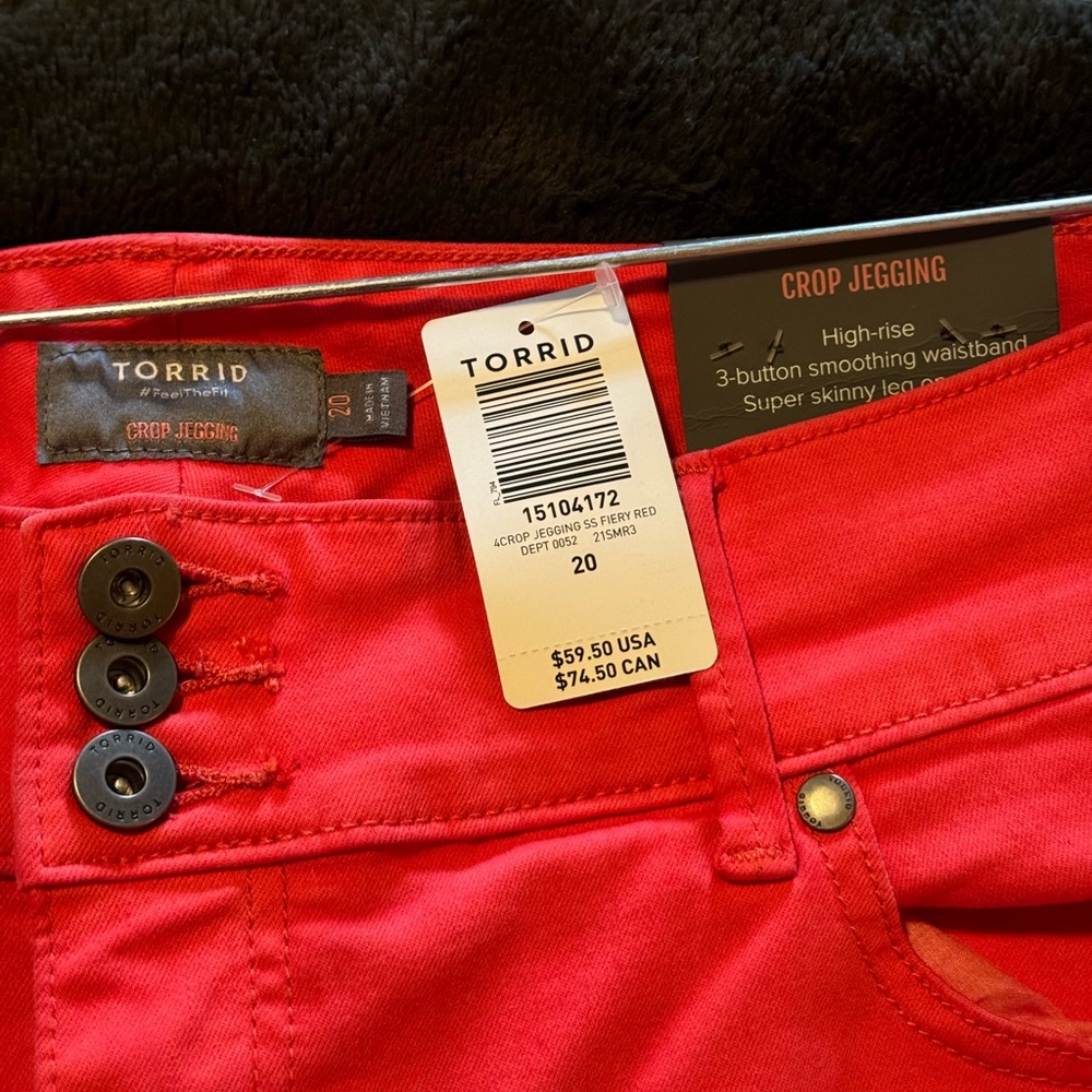 Torrid NWT Crop Jegging Skinny Super Soft High-Rise Jean 20